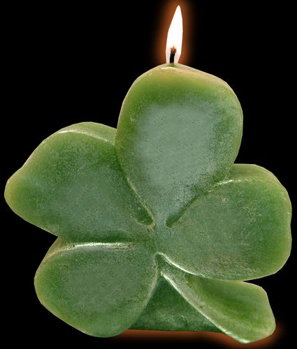 Four Leaf Clover Cash Candle   Four Leaf Clover Money Candle   Burning